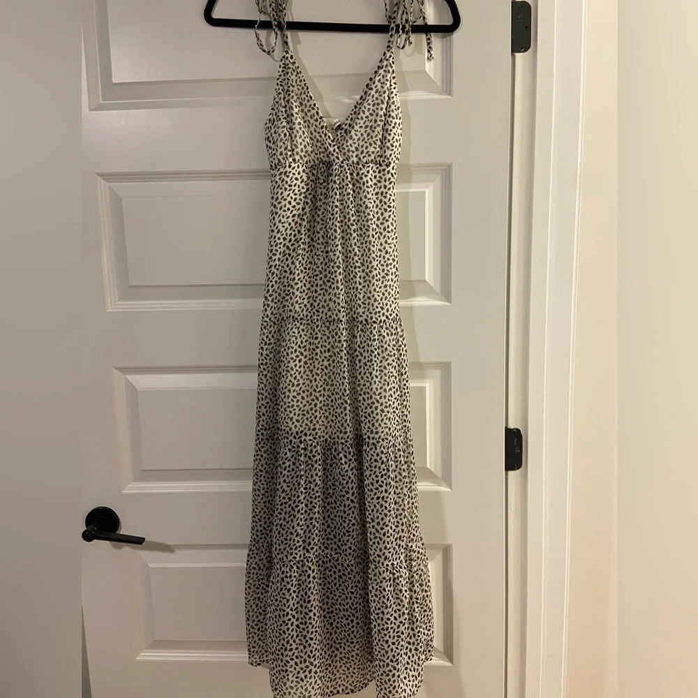 Abercrombie & Fitch tiered maxi dress - XXSP EUC